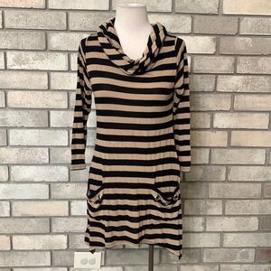 3for$20 sweater small 